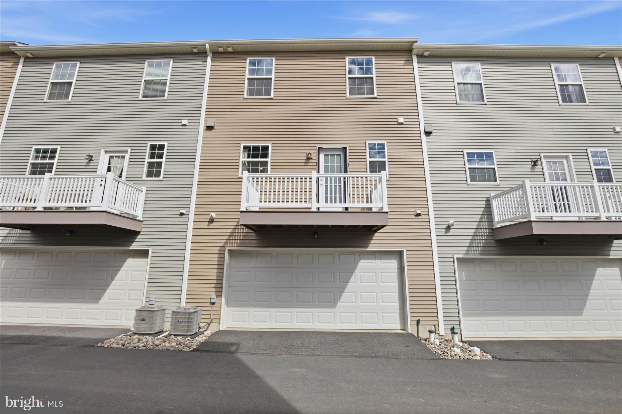 2429 Spring Water Circle Lancaster, PA 17601 - Photo 36 of 38 Gallery Image 36