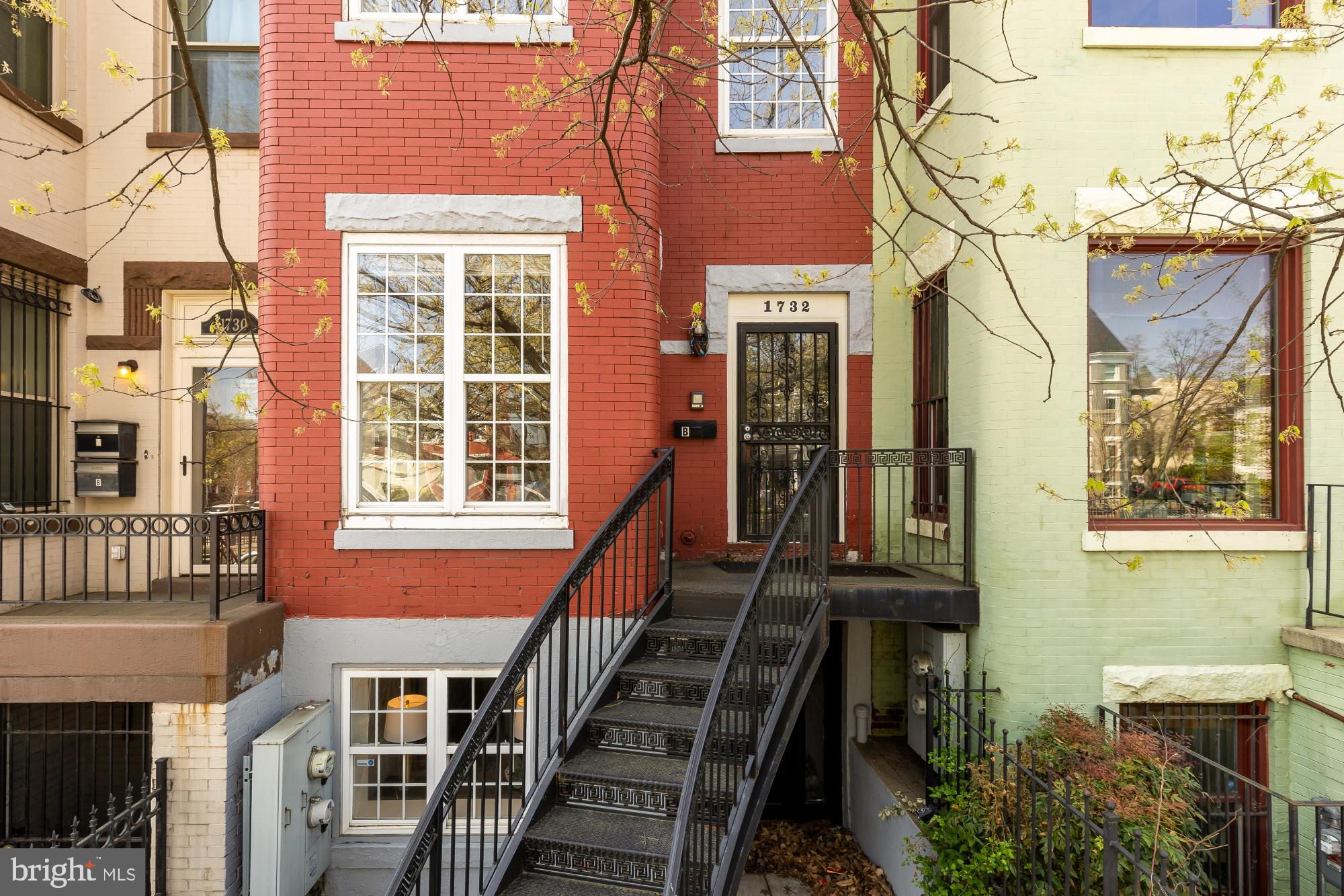 1732 North Capitol Street Northwest Washington, DC 20002 - Photo 2 of 47 a view of a brick building with many windows