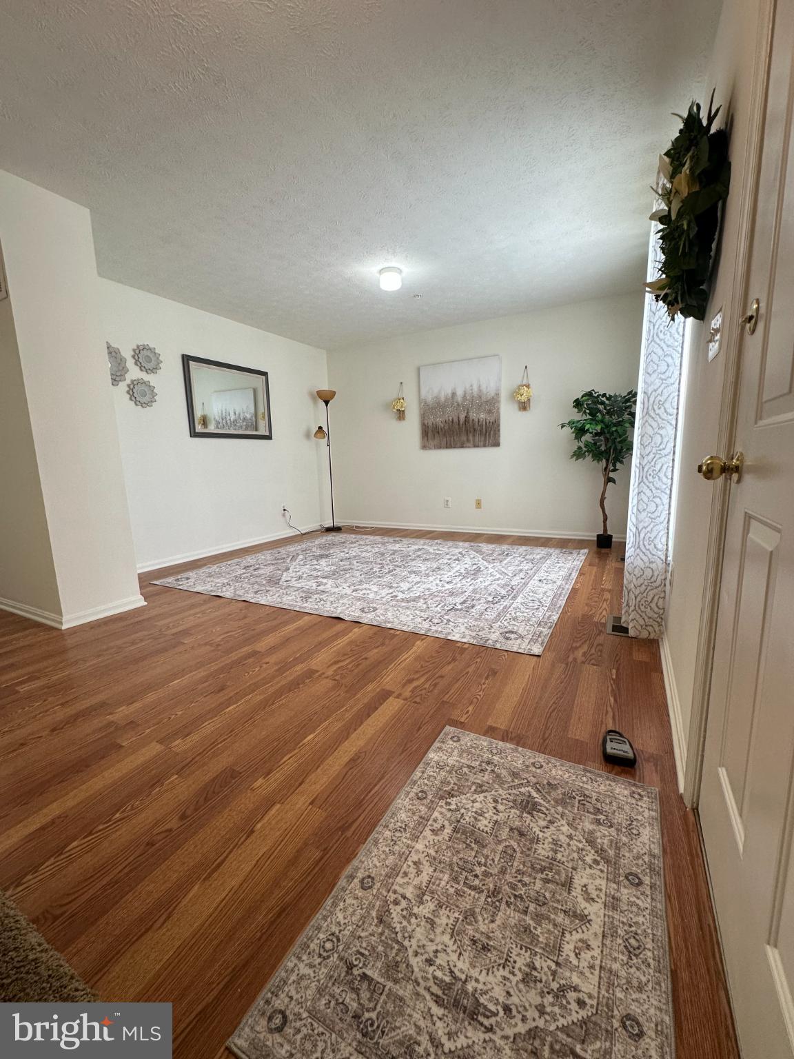 368 Center Deen Avenue Aberdeen, MD 21001 - Photo 2 of 10 a view of a bedroom