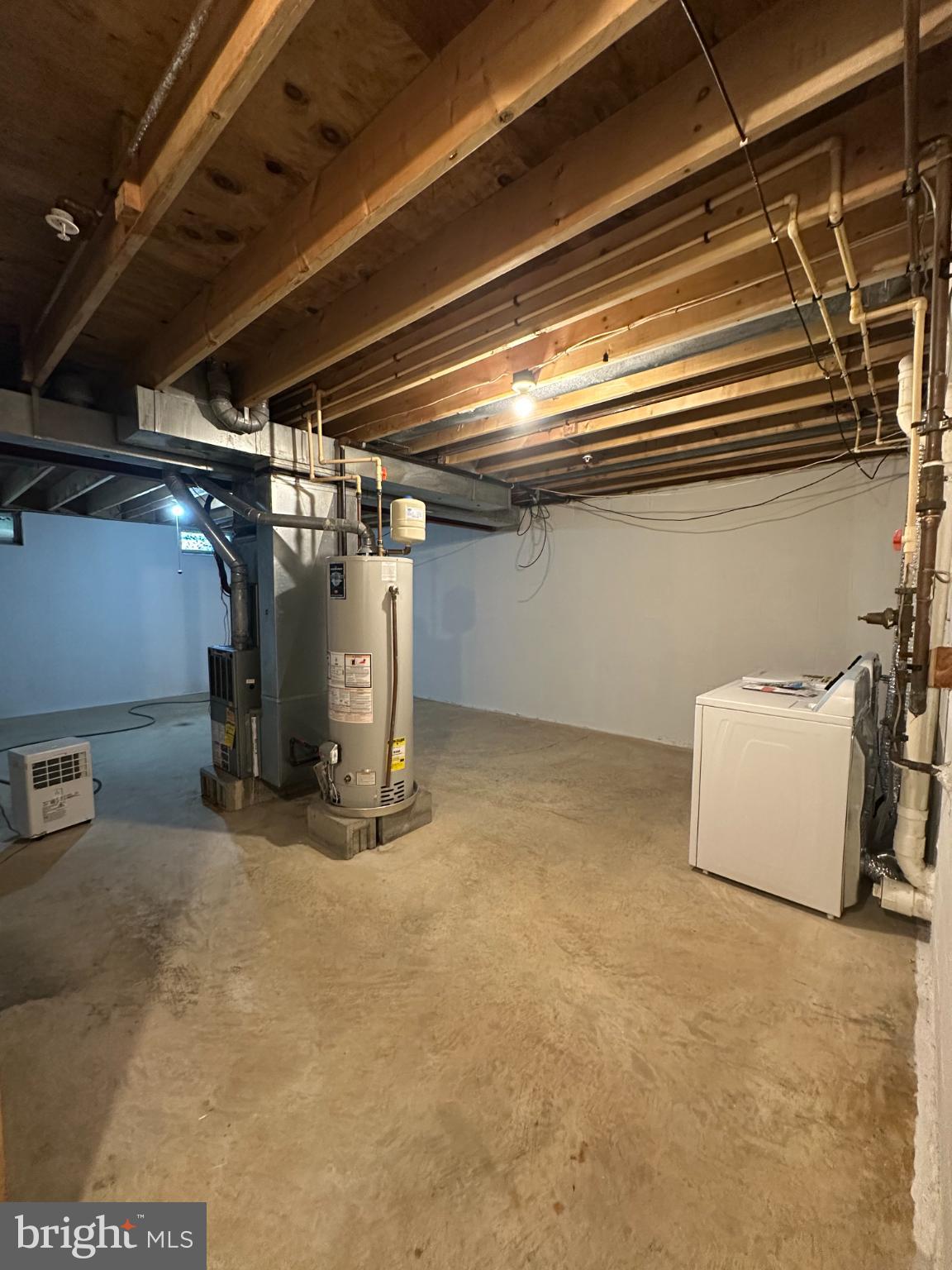 368 Center Deen Avenue Aberdeen, MD 21001 - Photo 7 of 10 a view of a room with gym equipment