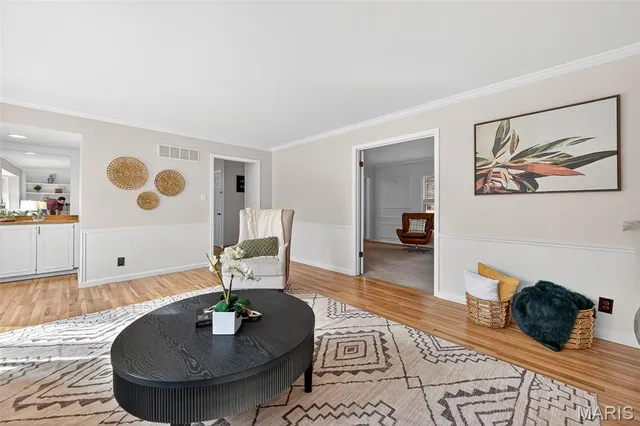 $550,000 | 290 Kinderhook Drive, Chesterfield, MO 63017