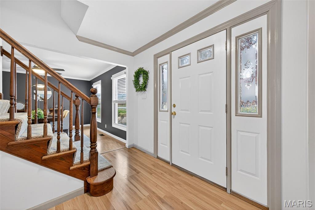 290 Kinderhook Drive Chesterfield, MO 63017 - Photo 4 of 76