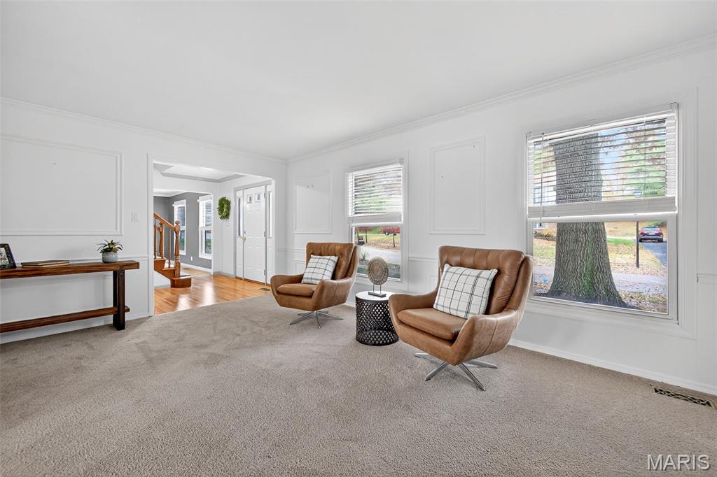 290 Kinderhook Drive Chesterfield, MO 63017 - Photo 5 of 76