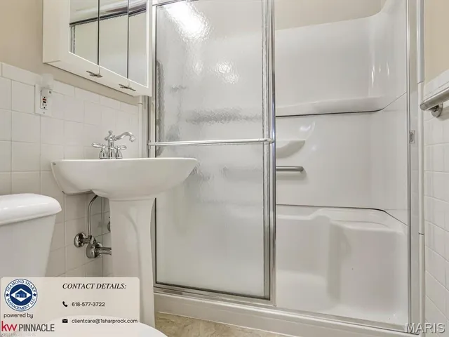 $1,500 | 216 South Chestnut Street, Collinsville, IL 62234