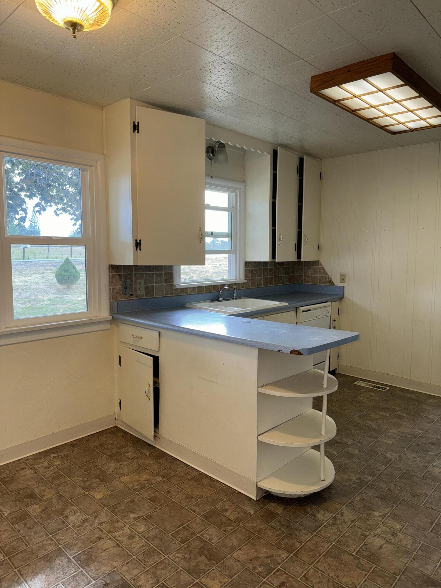 2977 Coker Butte Road Medford, OR 97504 - Photo 19 of 57 IMG_6436