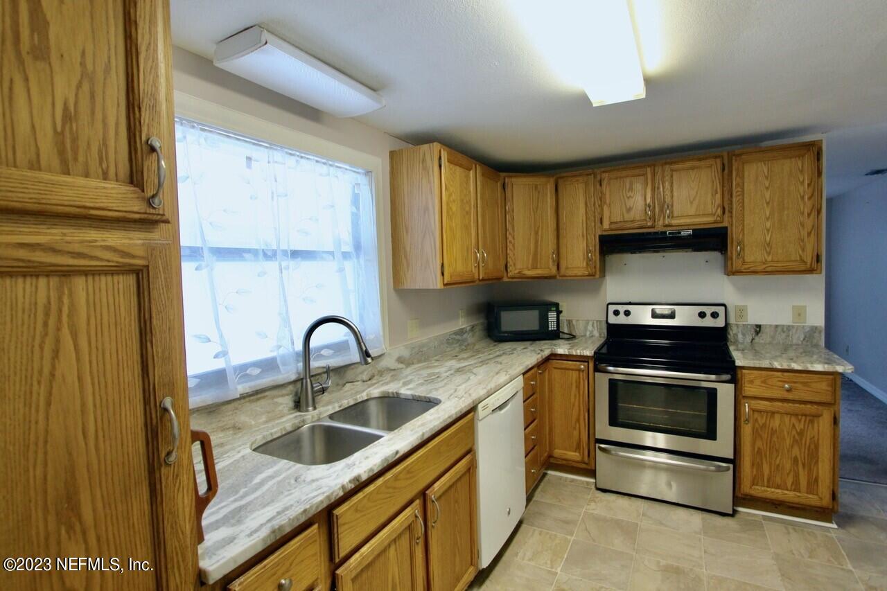 3859 Randall Road Green Cove Springs, FL 32043 - Photo 14 of 23 thumbnail_IMG_2387