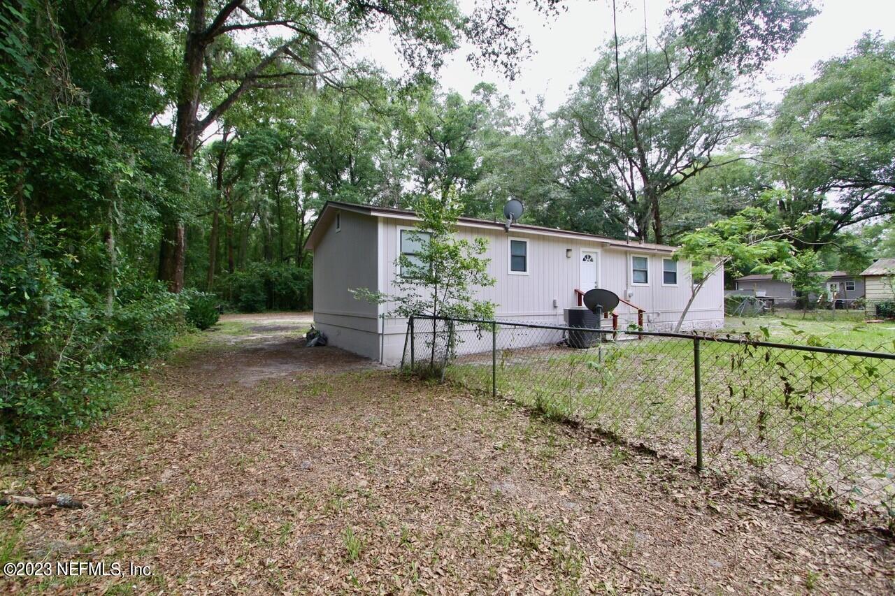 3859 Randall Road Green Cove Springs, FL 32043 - Photo 8 of 23 thumbnail_IMG_2416
