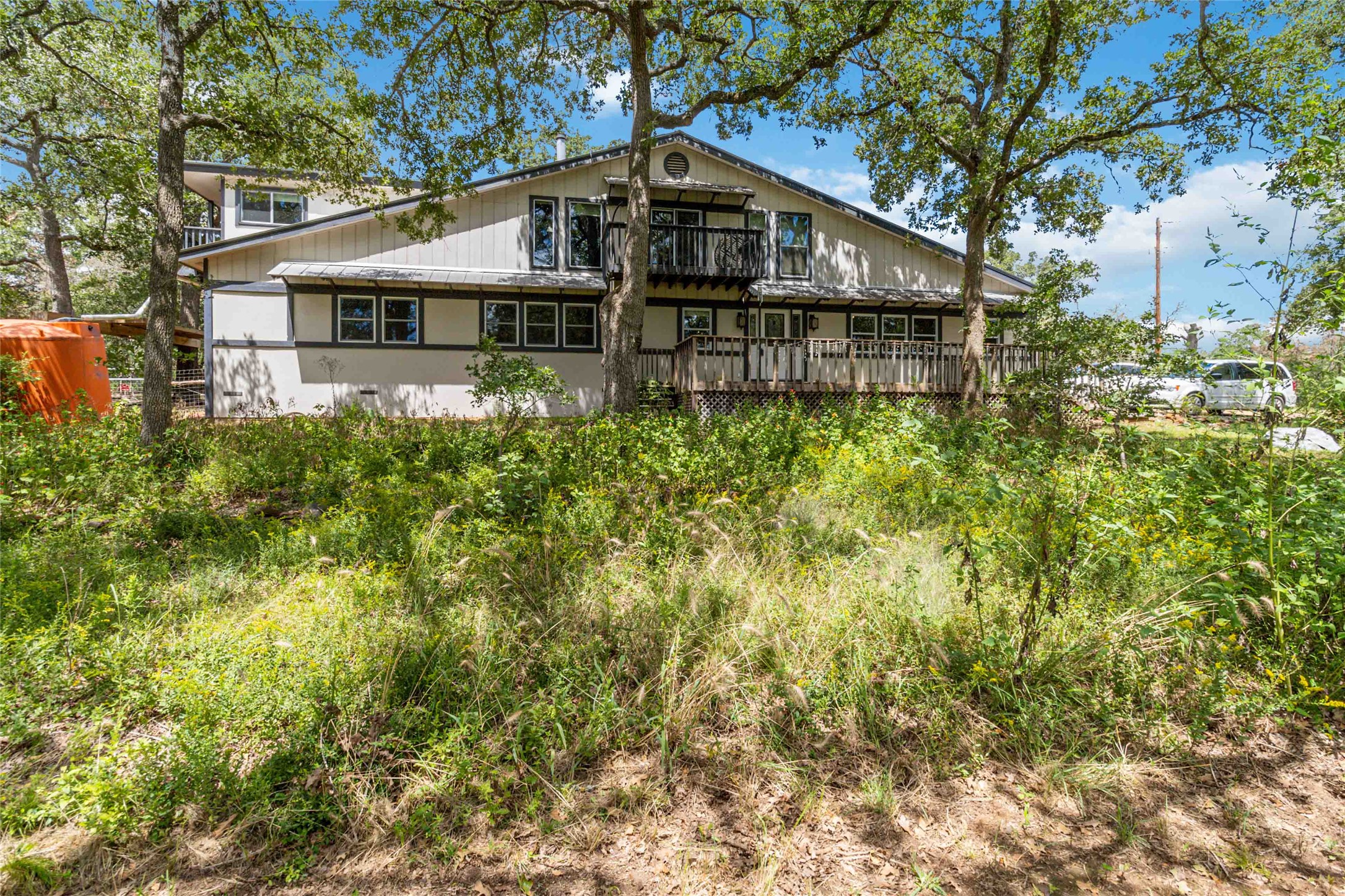 180 Ironstone Road Smithville, TX 78957 - Photo 2 of 37