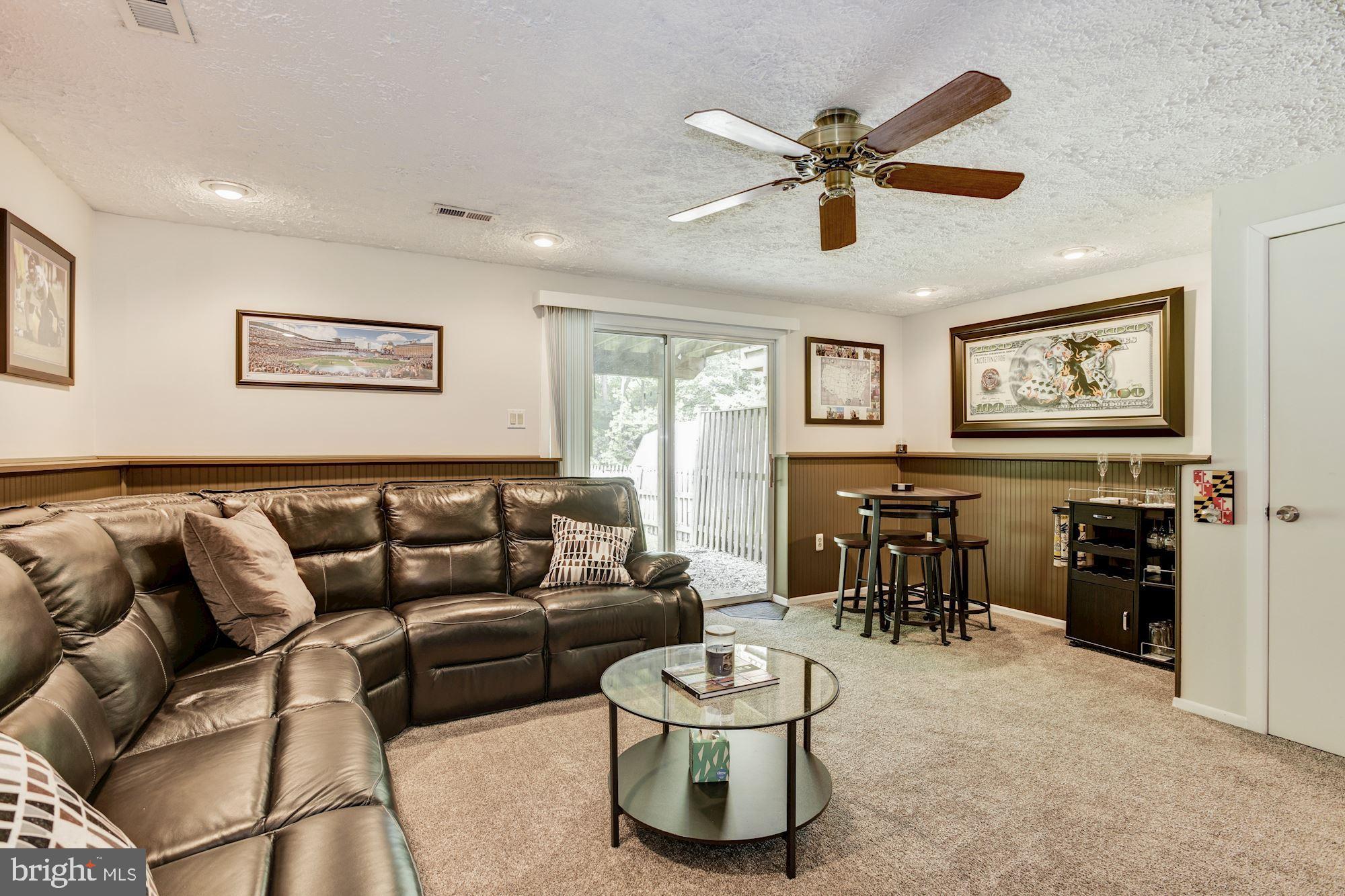 47 Hyacinth Road Baltimore, MD 21234 - Photo 20 of 30 Family Room