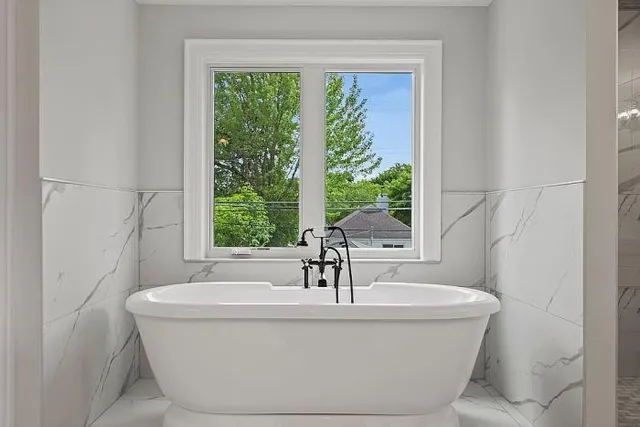 $2,099,000 | 2182 Buckingham Avenue, Birmingham, MI 48009