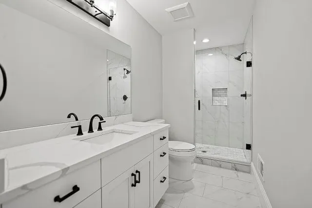 $2,099,000 | 2182 Buckingham Avenue, Birmingham, MI 48009