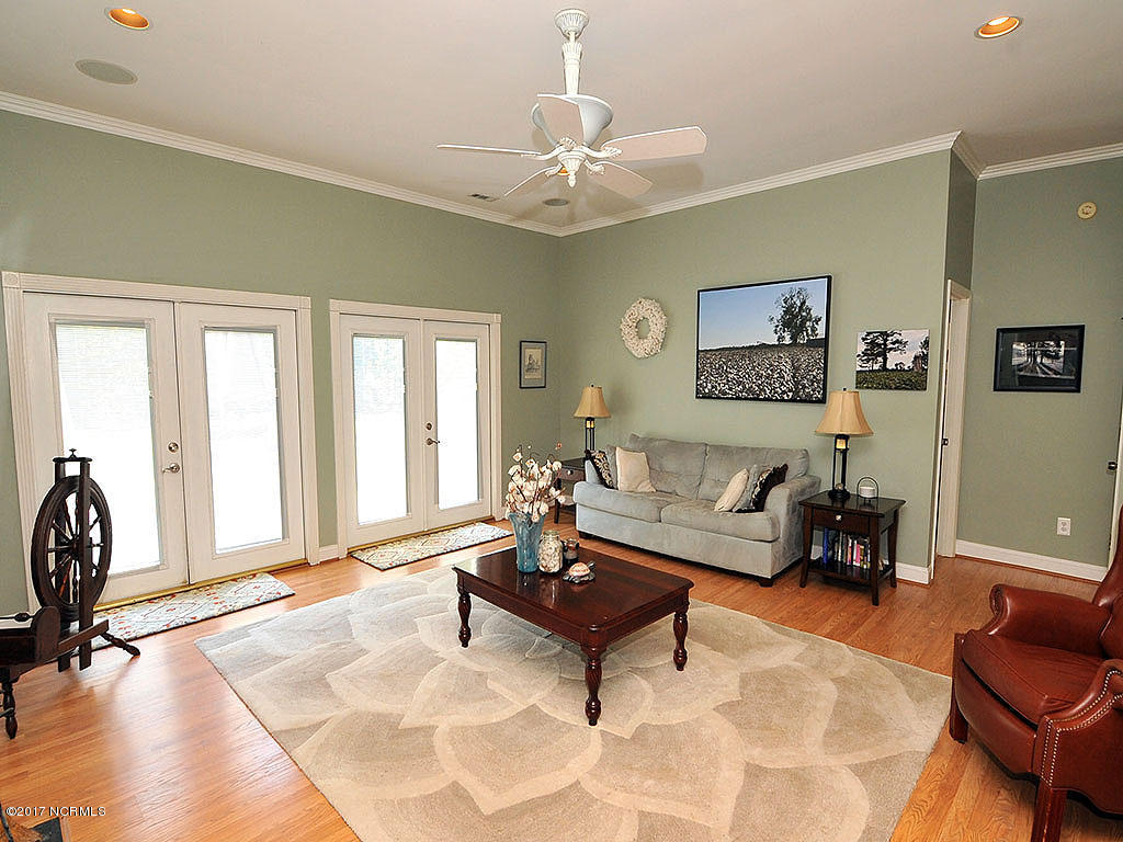 138 Olde Point Road Hampstead, NC 28443 - Photo 11 of 32 10. Family