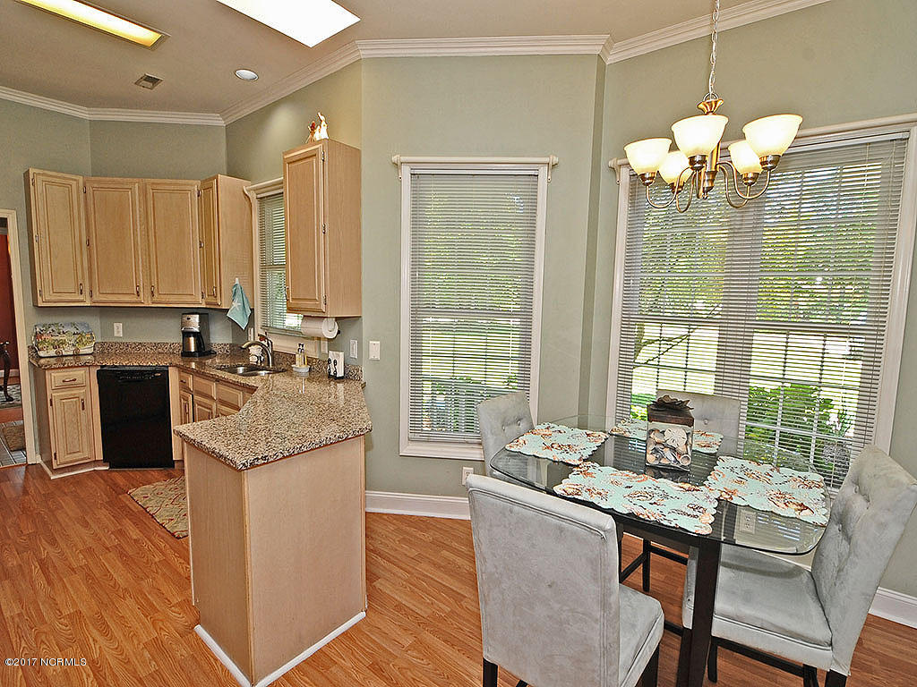 138 Olde Point Road Hampstead, NC 28443 - Photo 7 of 32 5. Kitchen and Bfast