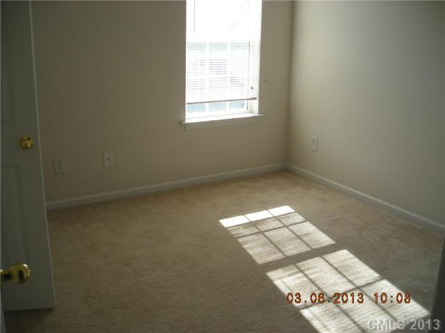 203 Scanlon Road Mooresville, NC 28115 - Photo 3 of 13