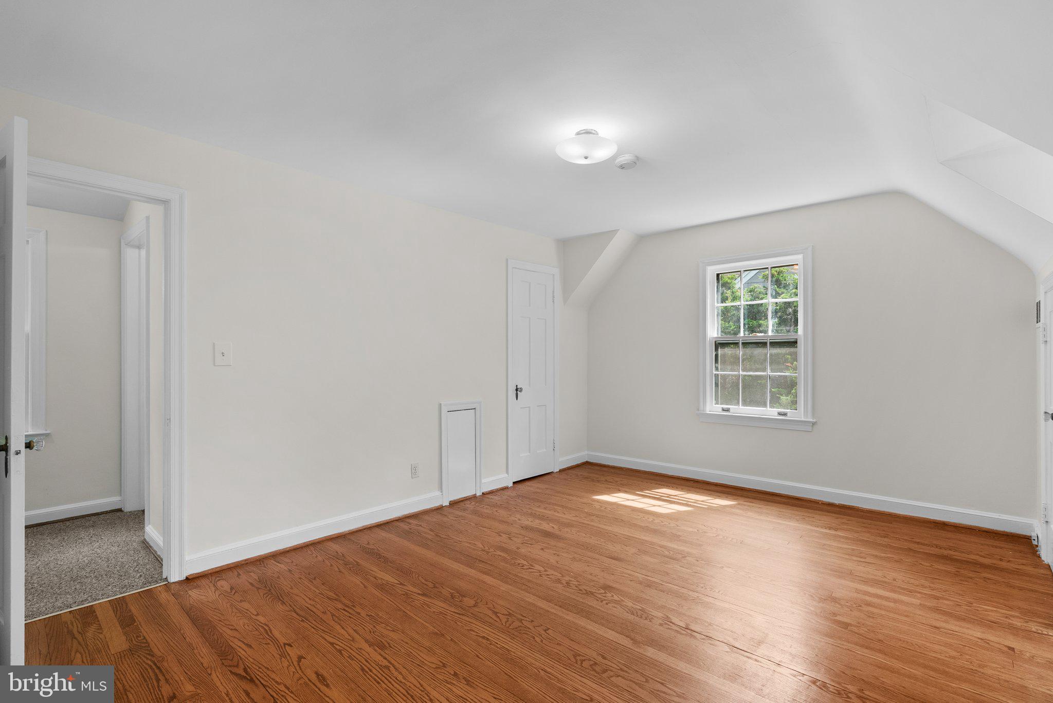 524 Ashford Road Silver Spring, MD 20910 - Photo 32 of 50 Gallery Image 32