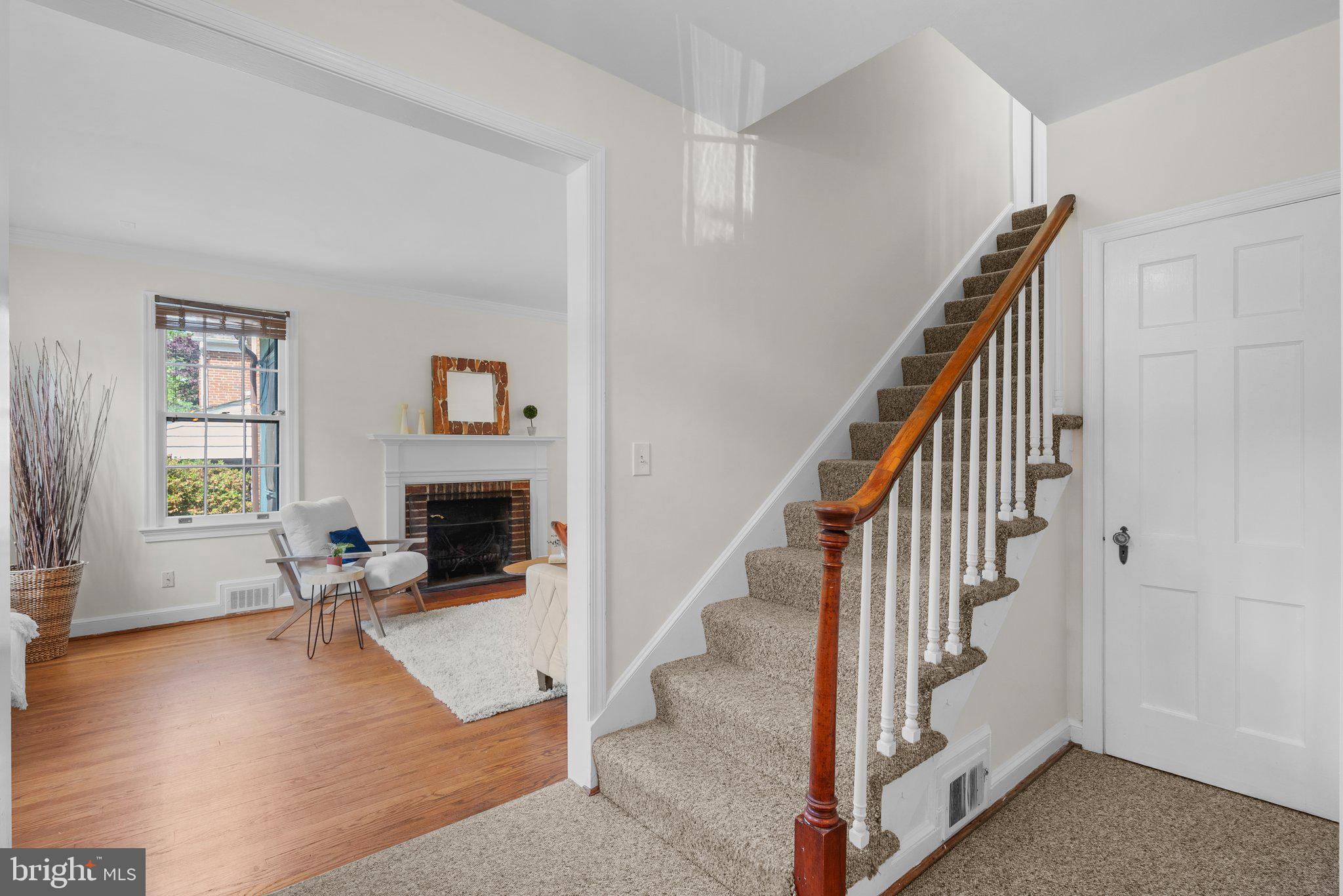 524 Ashford Road Silver Spring, MD 20910 - Photo 6 of 50 Gallery Image 6