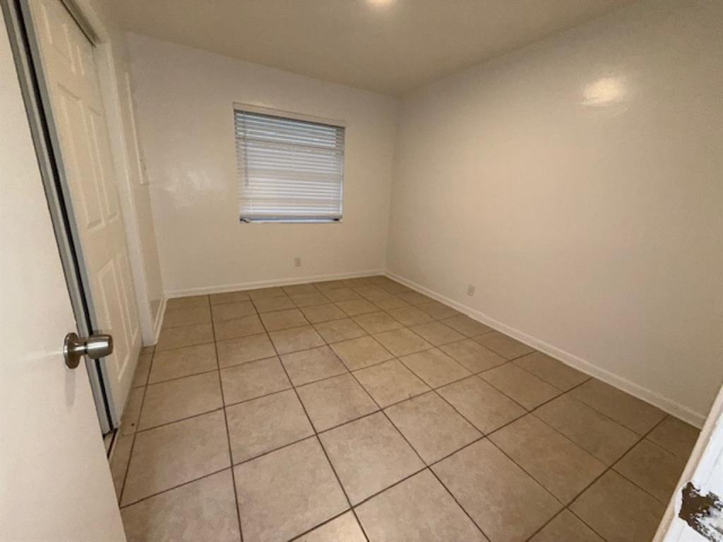 119 Northeast 5th Street, Unit 3 Pompano Beach, FL 33060 - Photo 3 of 8
