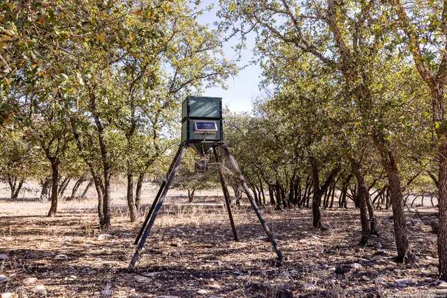 $390,000 | 138 Spanish Oak Trail, Harper, TX 78631