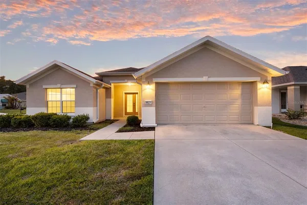 $319,900 | 8623 Southeast 132nd Lane, Summerfield, FL 34491