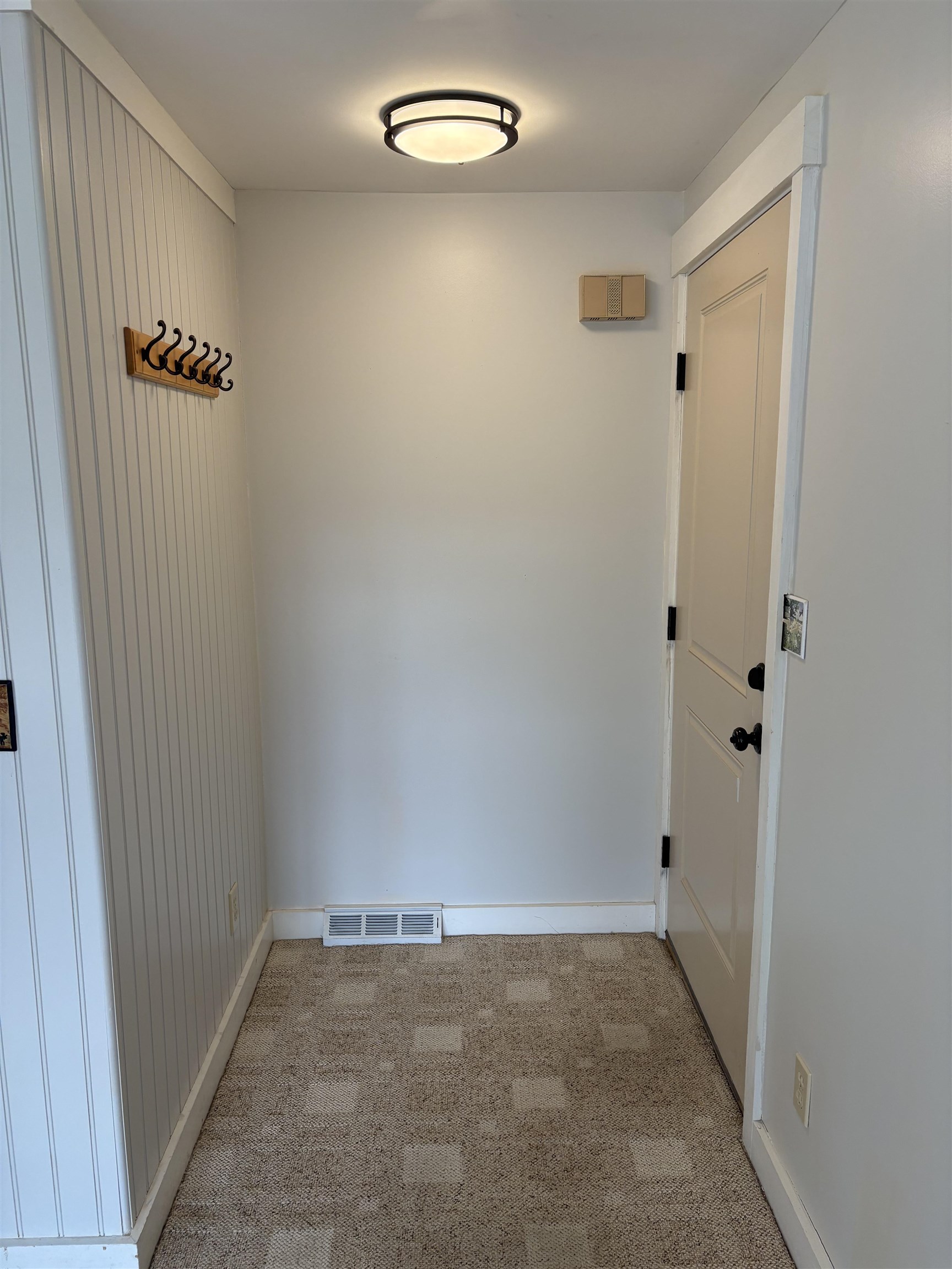 290 Glen Ledge Road Bartlett, NH 03838 - Photo 4 of 34