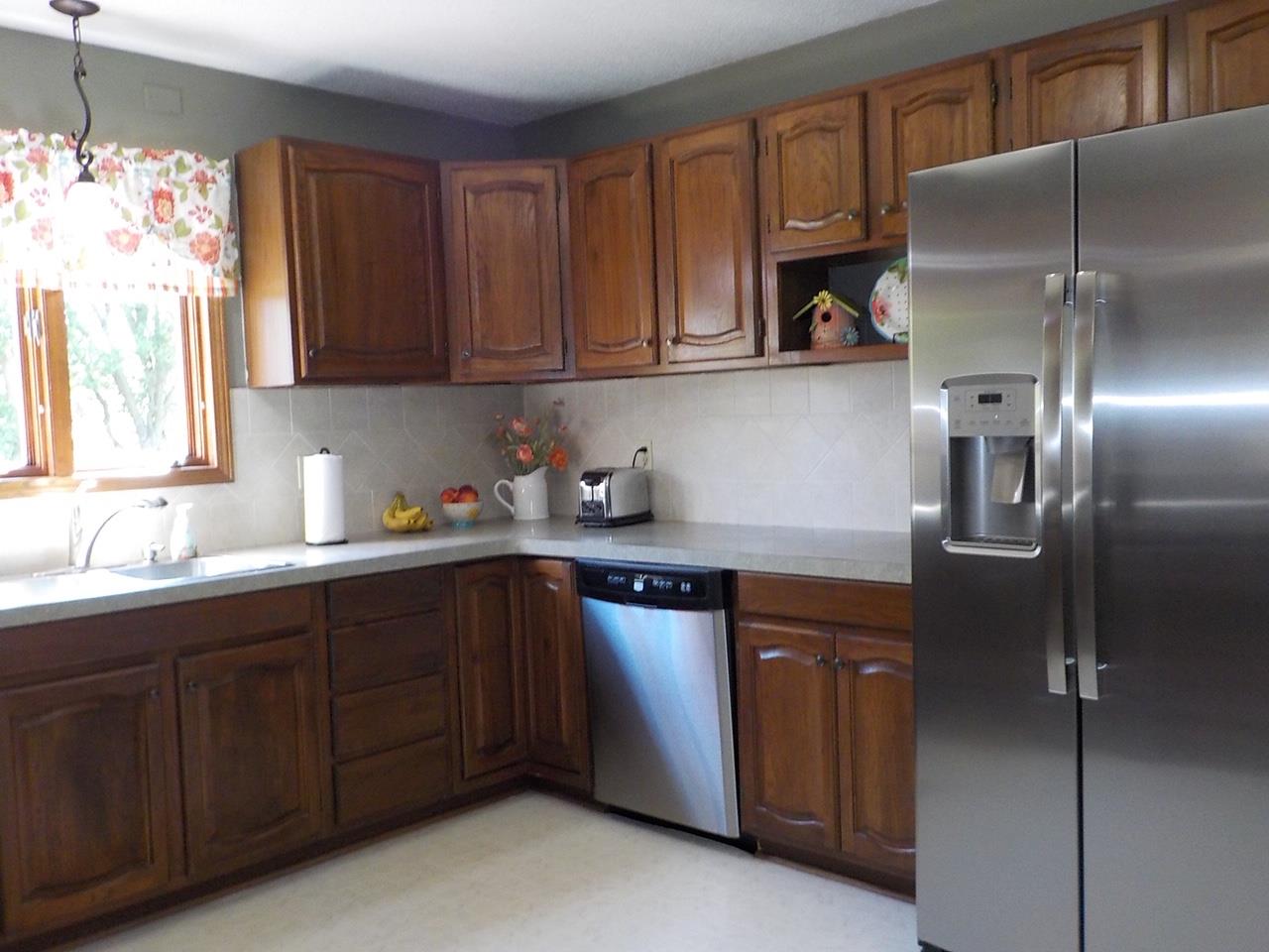 1522 East Walton Road Shepherd, MI 48883 - Photo 10 of 53 1878735-9.JPG