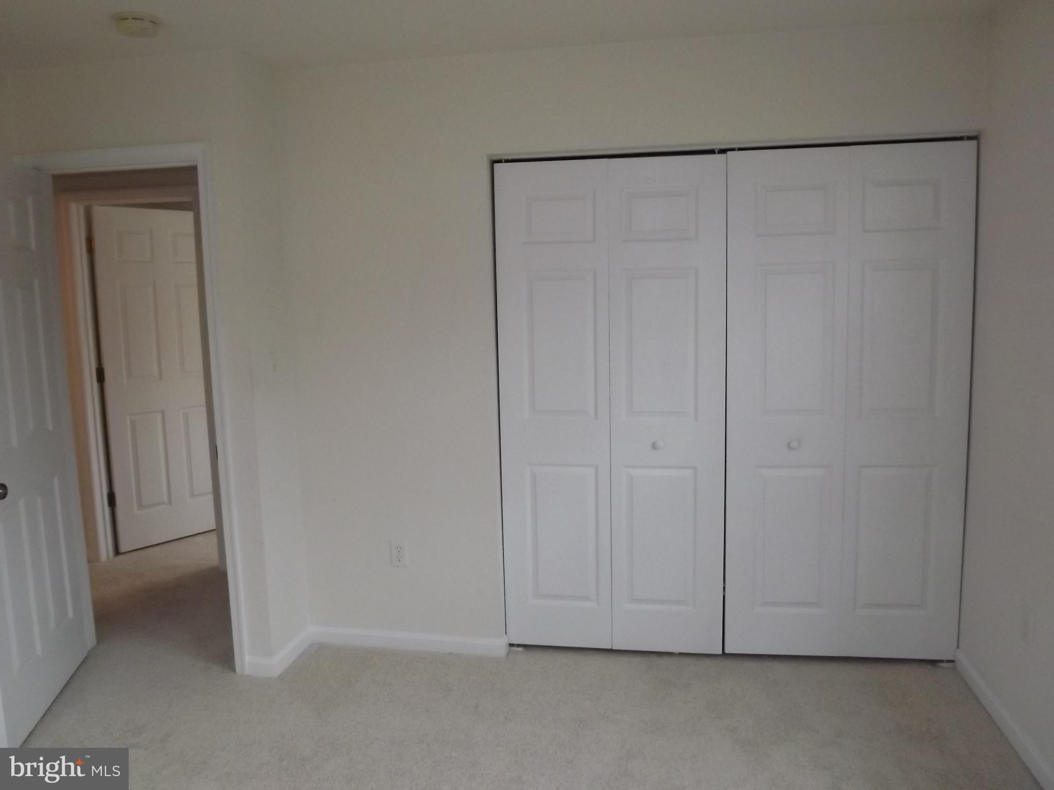 219 Cloverhill Road Pasadena, MD 21122 - Photo 18 of 30 Master bedroom 1