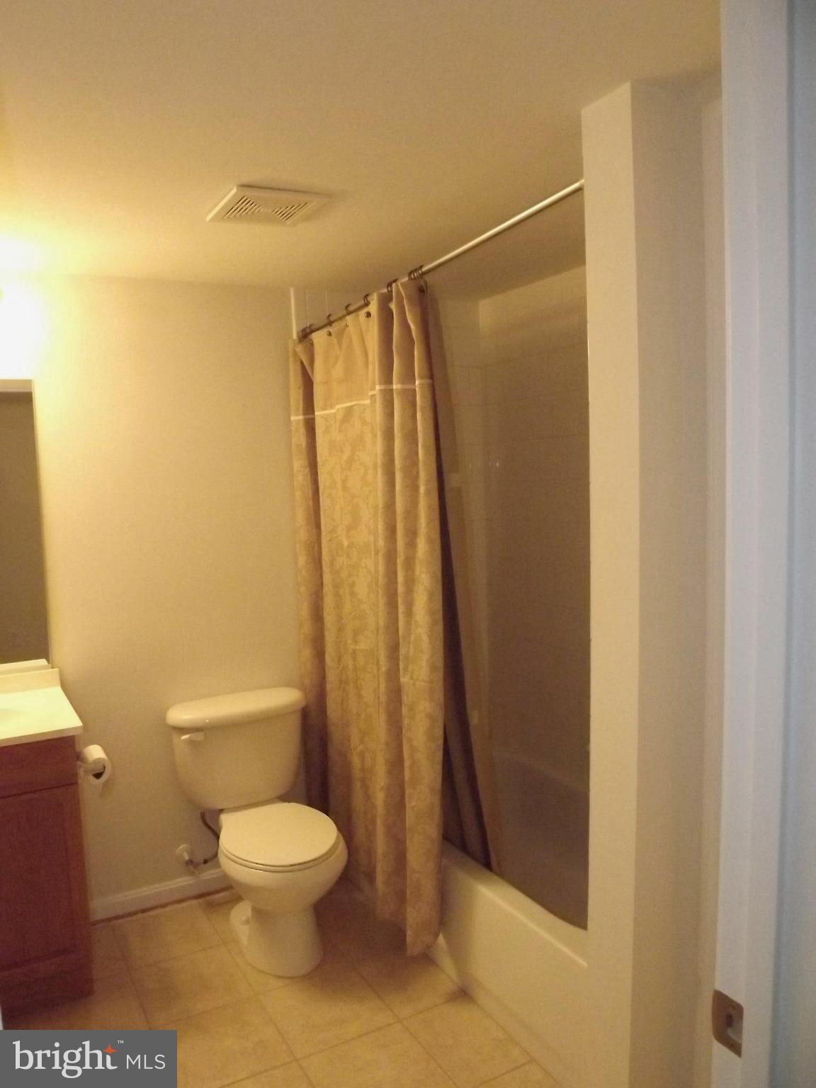 219 Cloverhill Road Pasadena, MD 21122 - Photo 25 of 30 Lower Bath