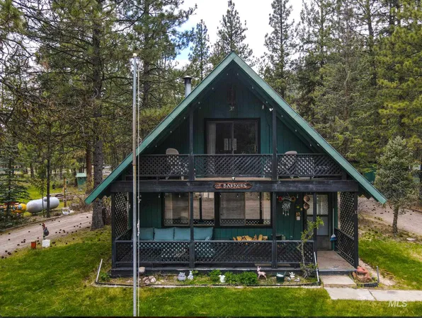 $445,000 | 10 Bransons Drive, Lowman, ID 83637
