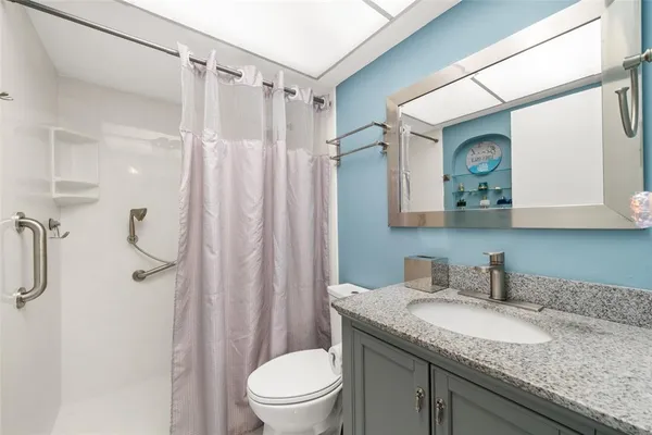 $128,000 | 117 Country Club Drive, Unit 204, Lake Placid, FL 33852