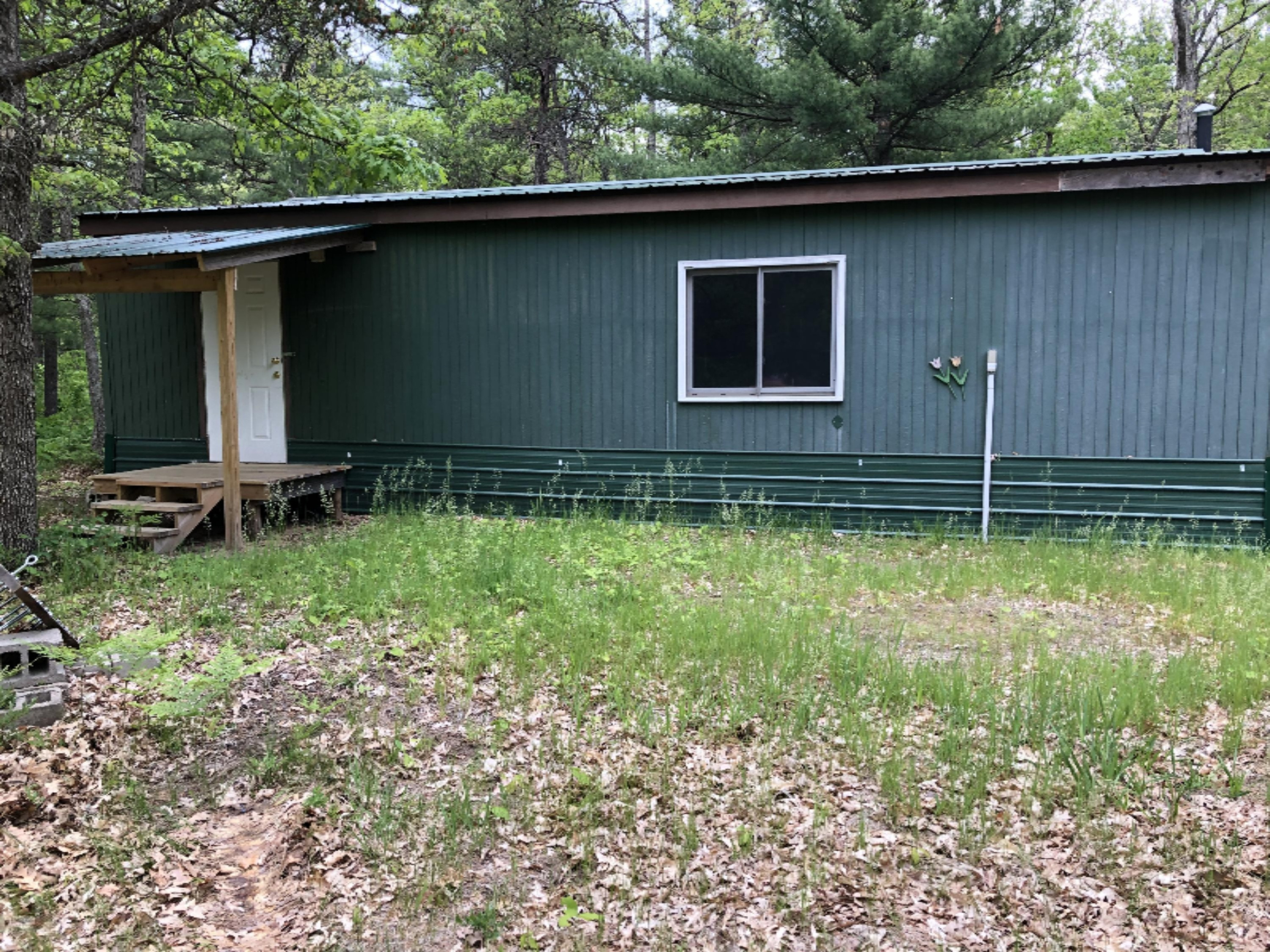 4375 Laverne Road Wellston, MI 49689 - Photo 2 of 35 IMG_1128