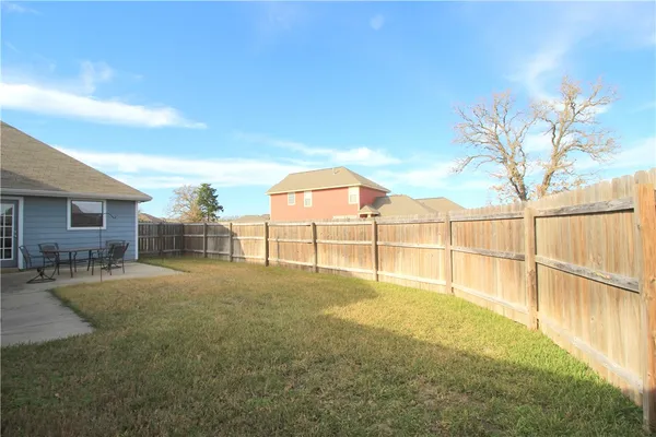 $2,000 | 2010 Turning Leaf Drive, Bryan, TX 77807