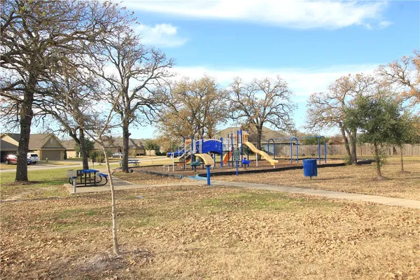 $2,000 | 2010 Turning Leaf Drive, Bryan, TX 77807