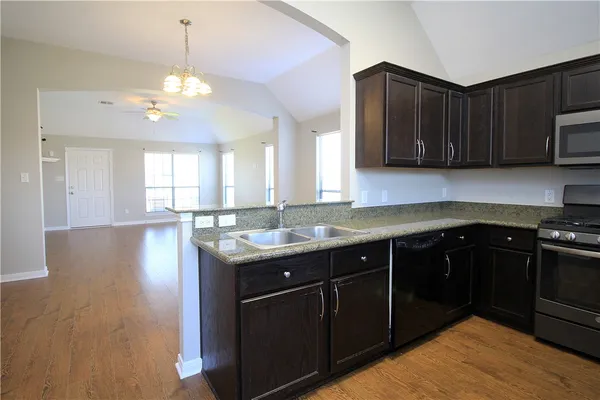 $2,000 | 2010 Turning Leaf Drive, Bryan, TX 77807