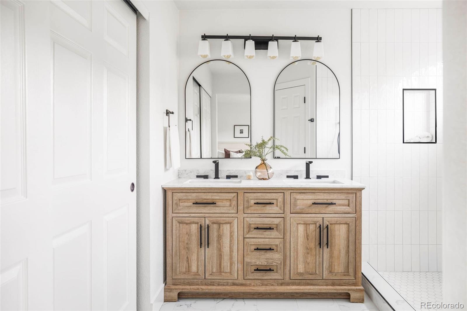 10499 Cheetah Winds Lone Tree, CO 80124 - Photo 12 of 22