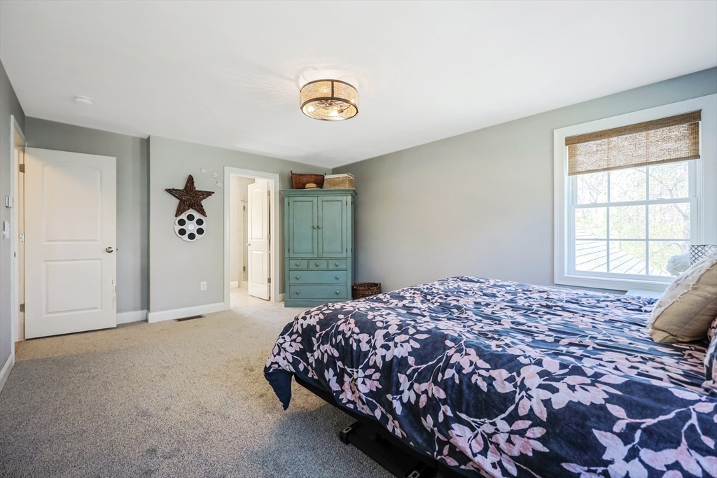 22 Mohawk Circle Georgetown, MA 01833 - Photo 16 of 39