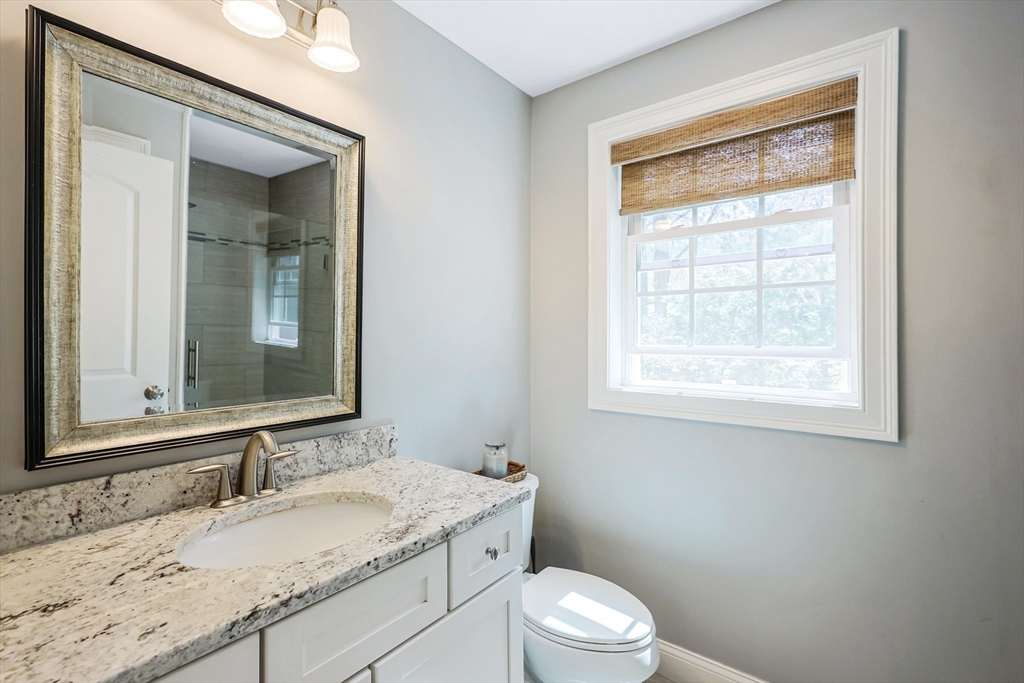 22 Mohawk Circle Georgetown, MA 01833 - Photo 18 of 39