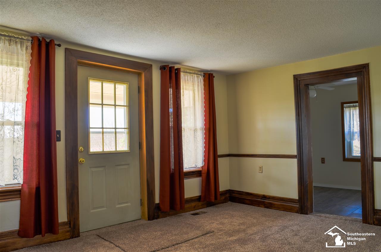 8770 Bunce Road Dundee, MI 48131 - Photo 9 of 25