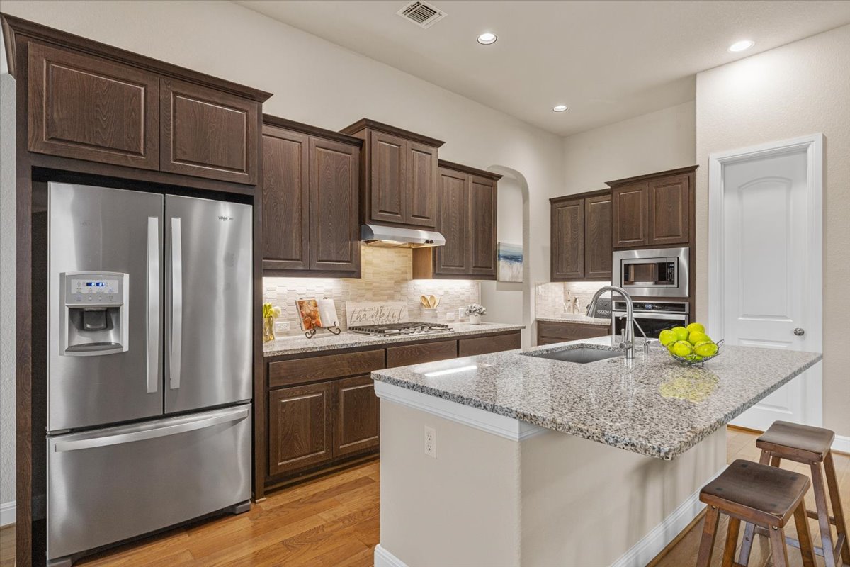 138 Challis Court Austin, TX 78737 - Photo 17 of 39