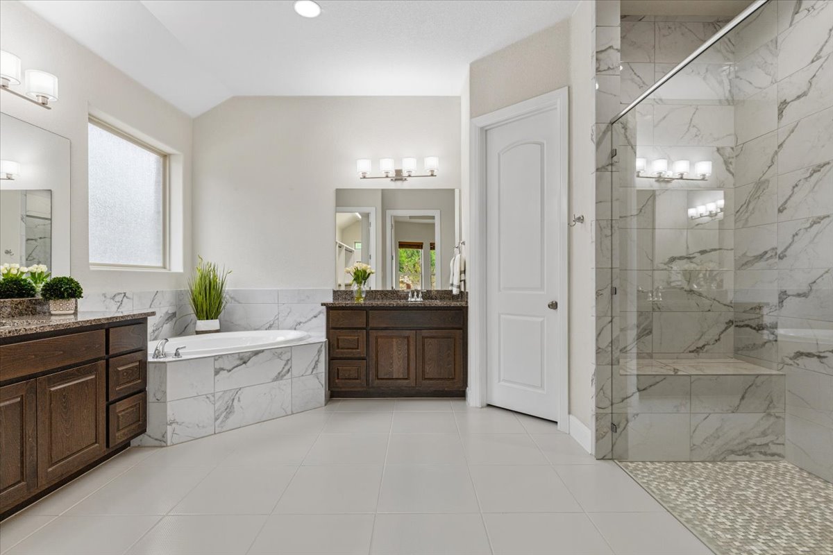 138 Challis Court Austin, TX 78737 - Photo 23 of 39