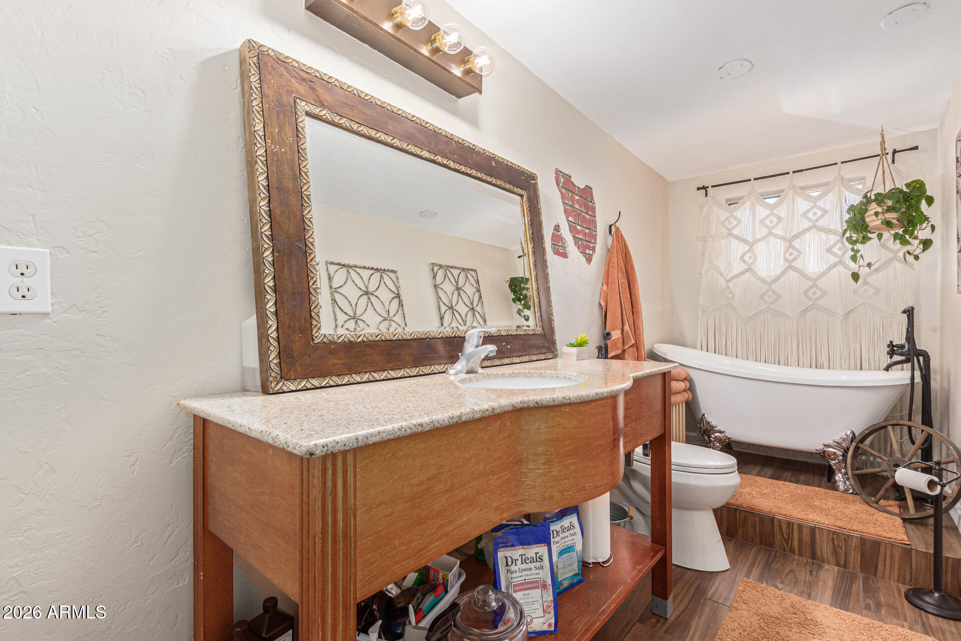 2030 North Don Peralta Road Apache Junction, AZ 85119 - Photo 15 of 23 Guest Bathroom