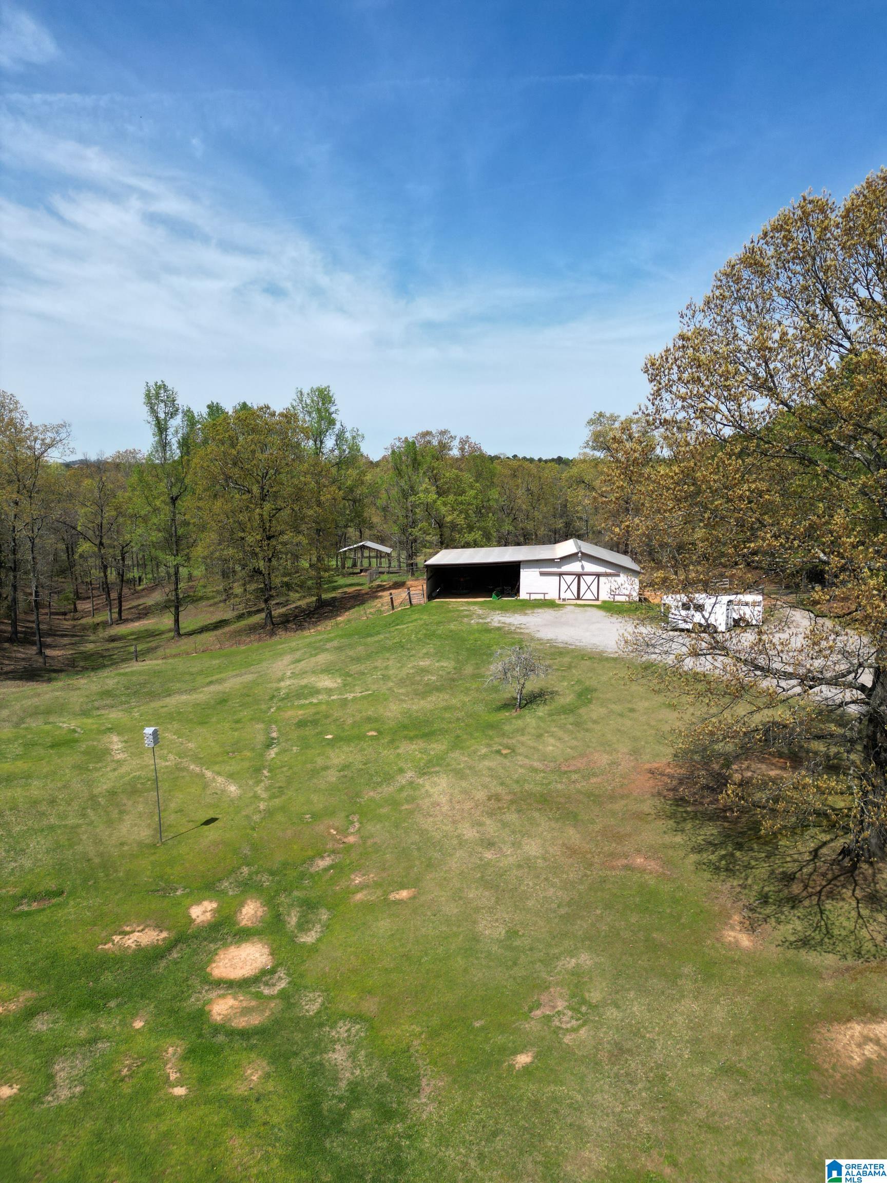 2240 Hillview Road Bessemer, AL 35022 - Photo 12 of 55 Gallery Image 12