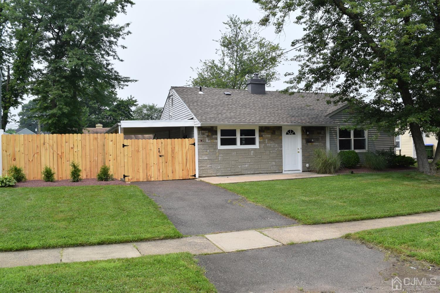 62 Winthrop Road Edison, NJ 08817 - Photo 1 of 22