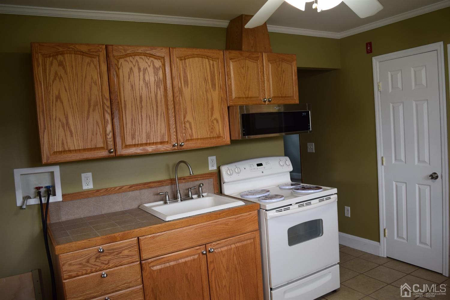 62 Winthrop Road Edison, NJ 08817 - Photo 14 of 22