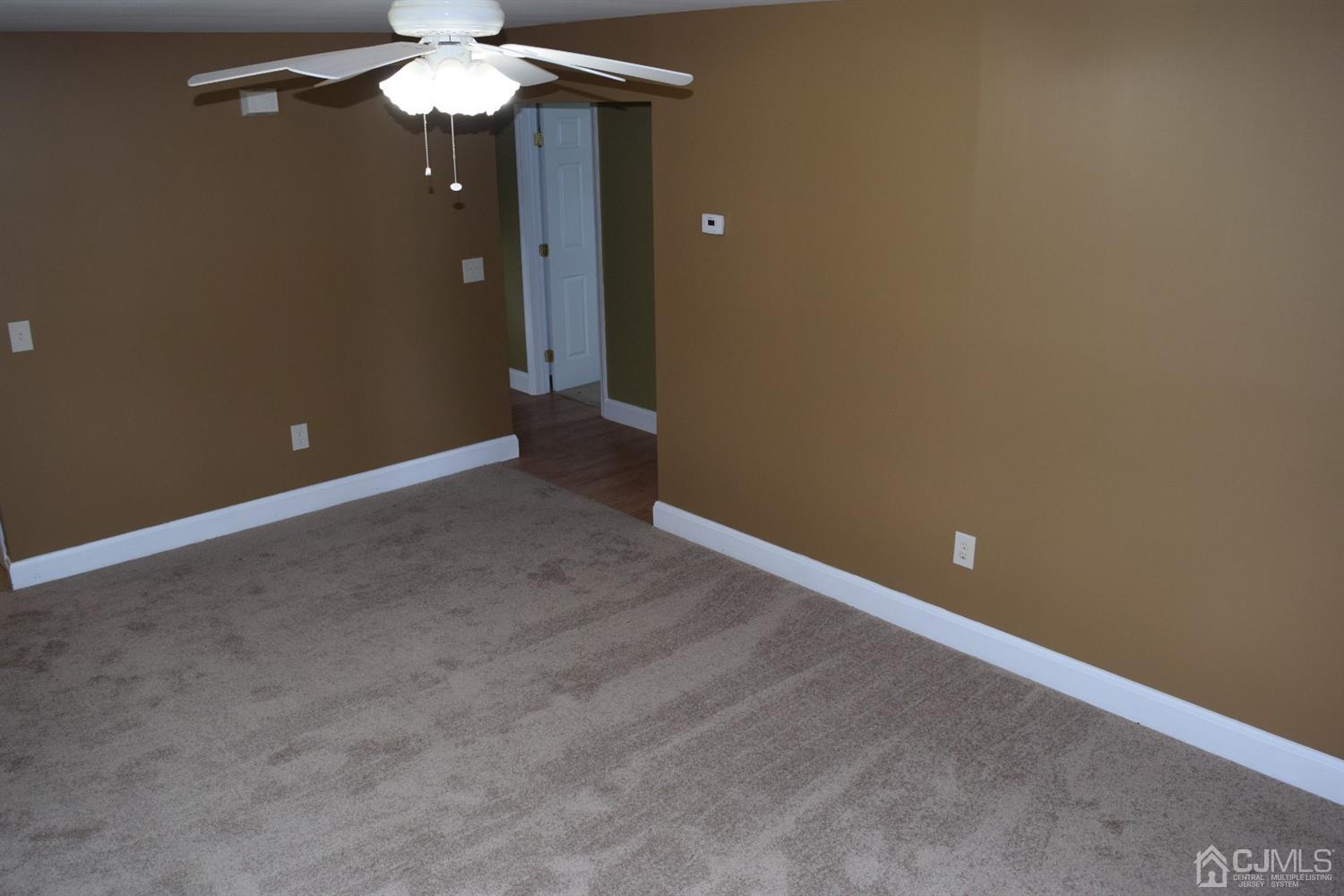 62 Winthrop Road Edison, NJ 08817 - Photo 5 of 22