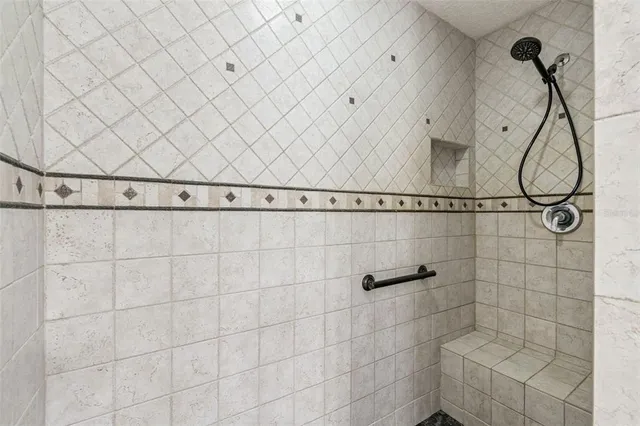 $867,000 | 1900 Capri Road, Valrico, FL 33594