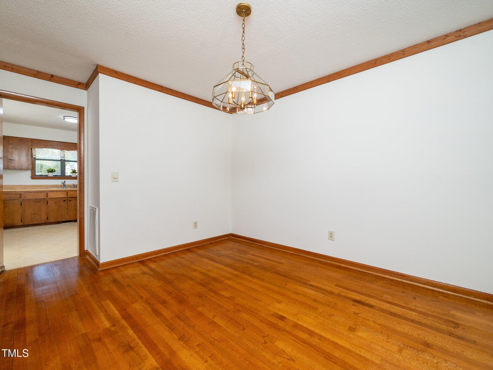 7716 Bluff Top Court Raleigh, NC 27615 - Photo 17 of 28 9-web-or-mls-7716 Bluff Top-13