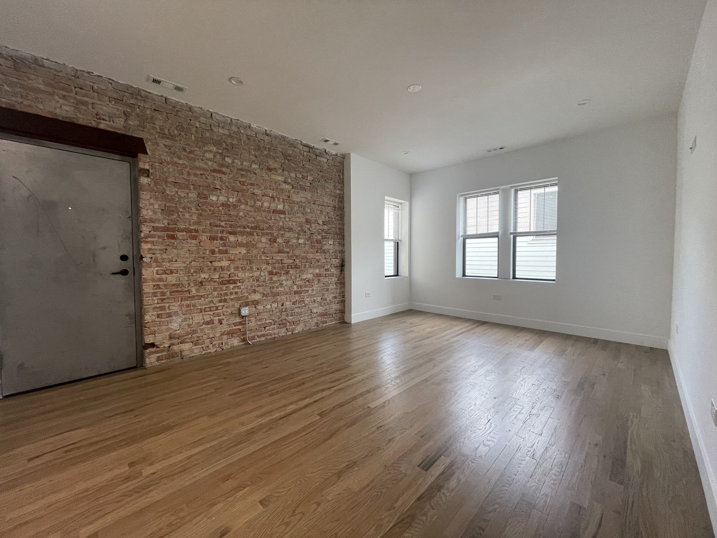 1303 South California Avenue, Unit 2E Chicago, IL 60608 - Photo 5 of 7