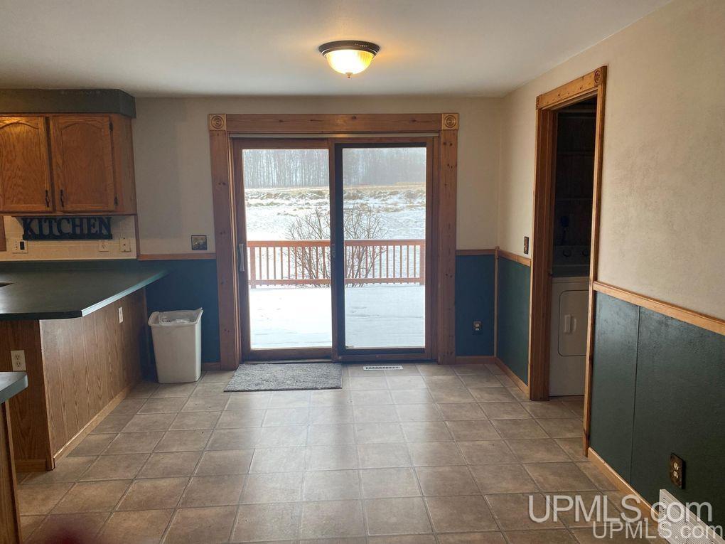 1355 River Road Germfask, MI 49836 - Photo 4 of 10 Gallery Image 4