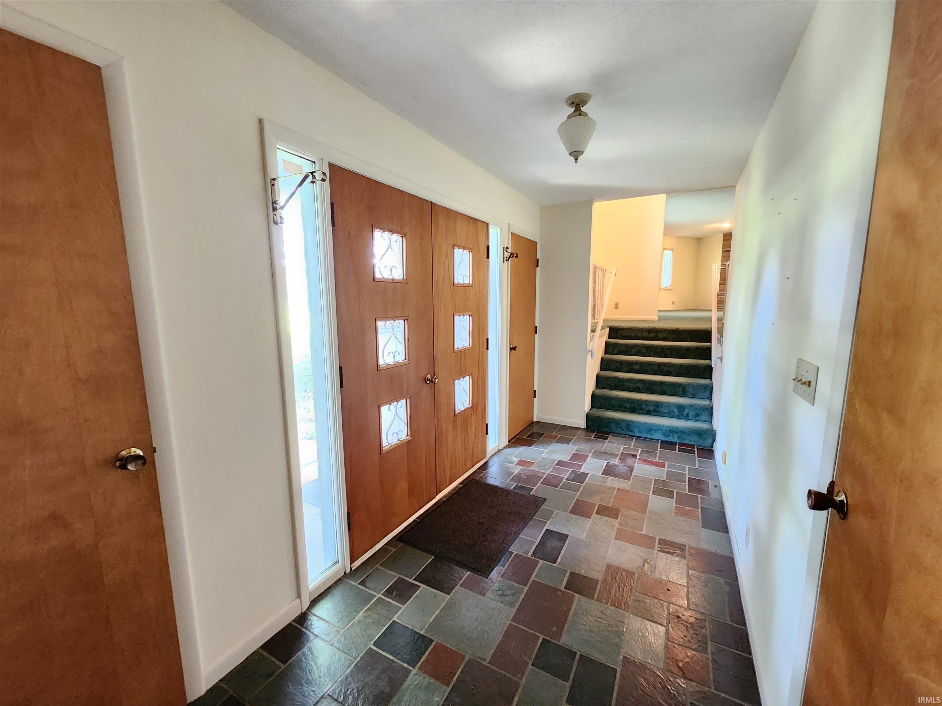 7300 West Nixon Road Yorktown, IN 47396 - Photo 13 of 38