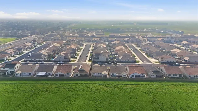 $689,850 | 2131 Satinleaf Drive, Riverbank, CA 95367